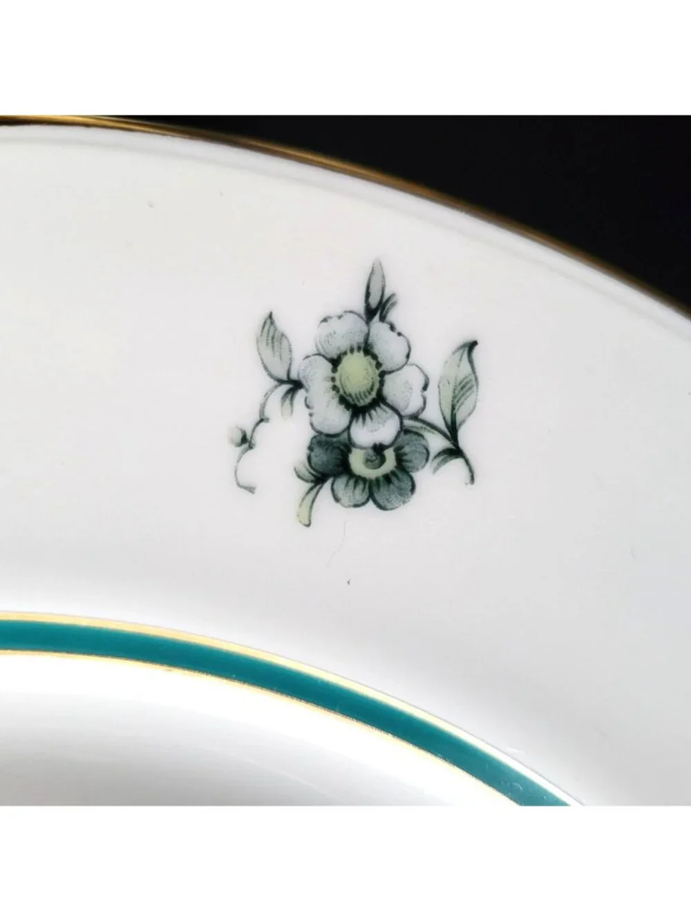 Vintage Royal Bayreuth Teal Tulip Dinner Plate 10.875